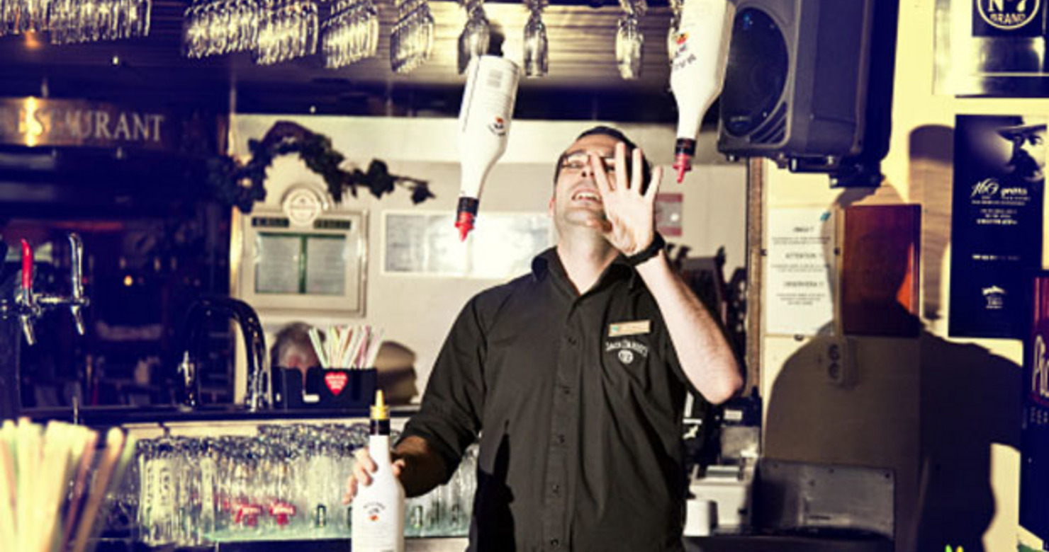Bar